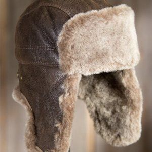 Overland Sheepskin Co. Shearling Sheepskin Trapper